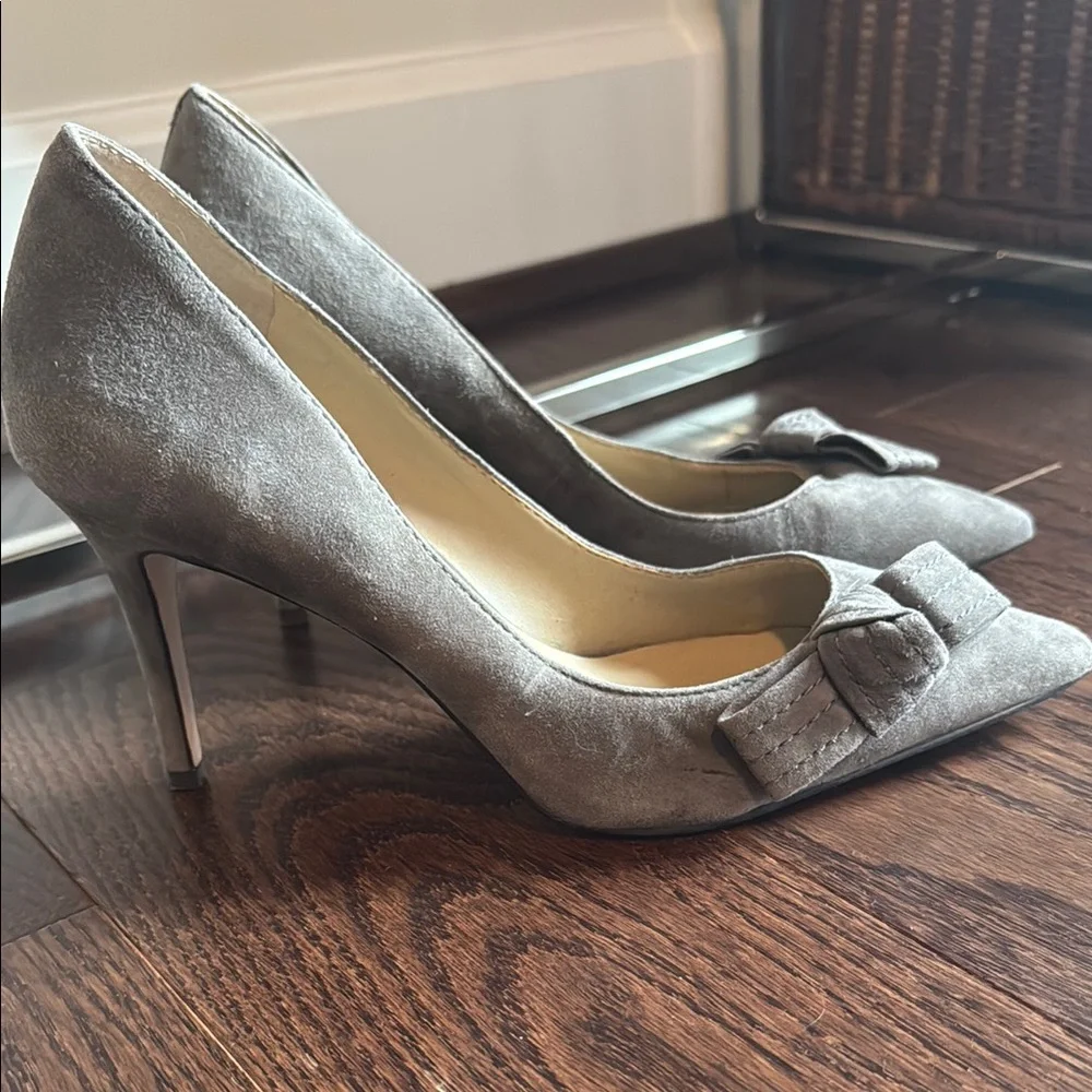 Ann Taylor | Elegant Gray Women's Heels - Picture 1 of 4